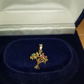 14 ct gold pendant