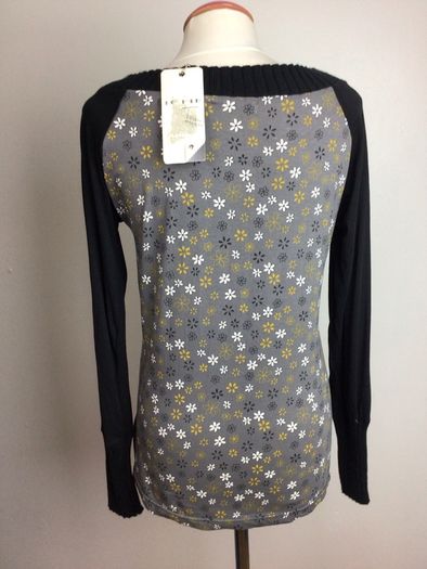 ICHI BNWTS black & grey floral long sleeve t shirt style top size L Uk 12 price includes postage