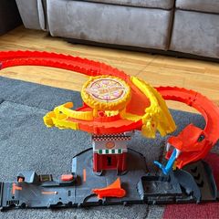 Hot wheels pizza