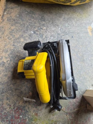 dewalt skill saw