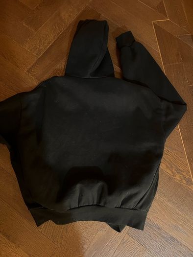 Essentials fear of god hoodie (real)