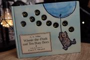 Winnie the Pooh and Ten Busy Bees ! Hardcover ! 2002 ! by Egmont Books !
