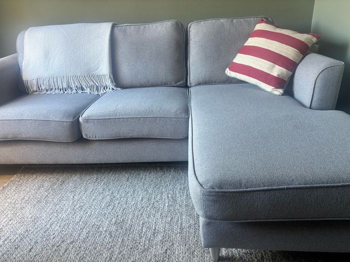 Finline corner sofa