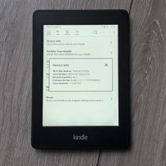 Kindle Paperwhite 2nd gen (2013) Free Post