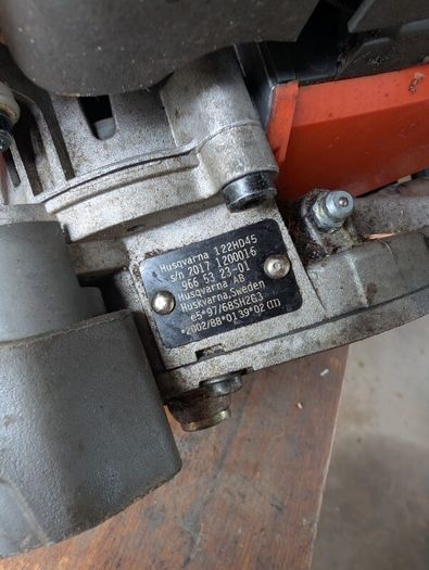 Hedge Cutter Husqvarna 122HD45