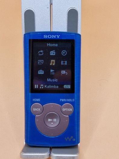 Sony MP3 Walkman NWZ E384 Blue Music Player