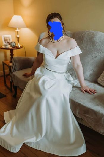 Wedding dress