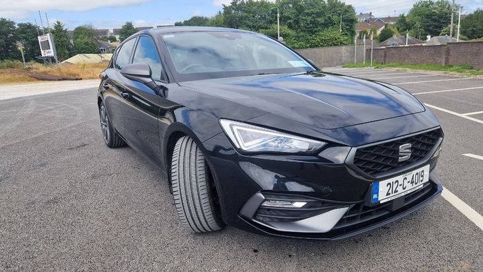 2021 (212) SEAT Leon FR+ 1.5 TSI 150PS | One Owner | High Specification | Full Service History