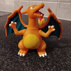 Pokemon Charizard 1998 Tomy Action Figure