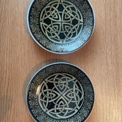 Celtic Knot Plates Set of 2 Elgate
