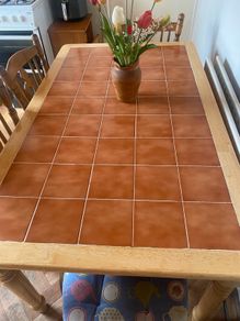 table and 4 chairs
