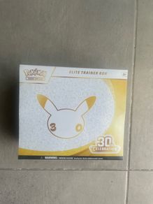 Pokemon 30th Anniversary Elite Trainer Box Etb