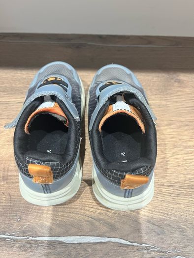 Zara Toddler Trainers (Size 8.5)
