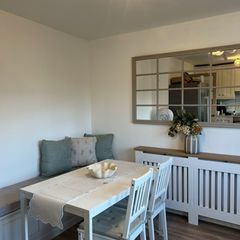 IKEA Vihals Extendable Dining Table