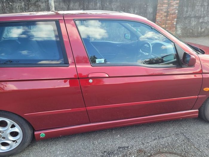 2000 Alfa Romeo 145