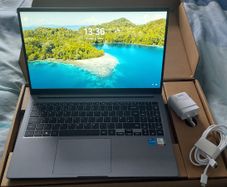 Samsung Galaxy Book4 Laptop