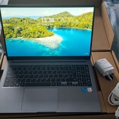 Samsung Galaxy Book4, Core5, Windows 11, Laptop