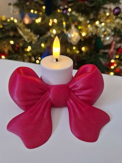 Bow candle holder