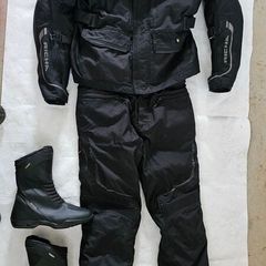 Motor cycle gear