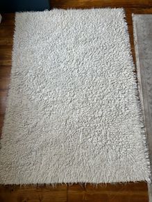 Faux Sheepskin Rug 50x72 inches Freshly Washed & Vacuumed