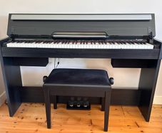 Thomann DP-33 Digital Piano with stool