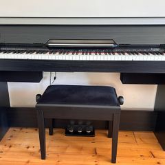 Thomann DP-33 Digital Piano with stool