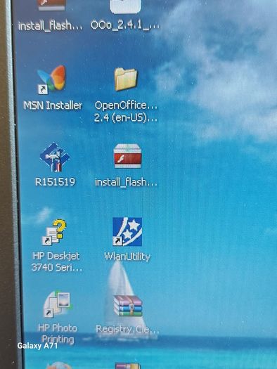 DELL LATITUDE D410, (Vintage), .5GB Ram, 40GB HDD, Original Windows XP, Excellent Battery and in super cosmetic condition,