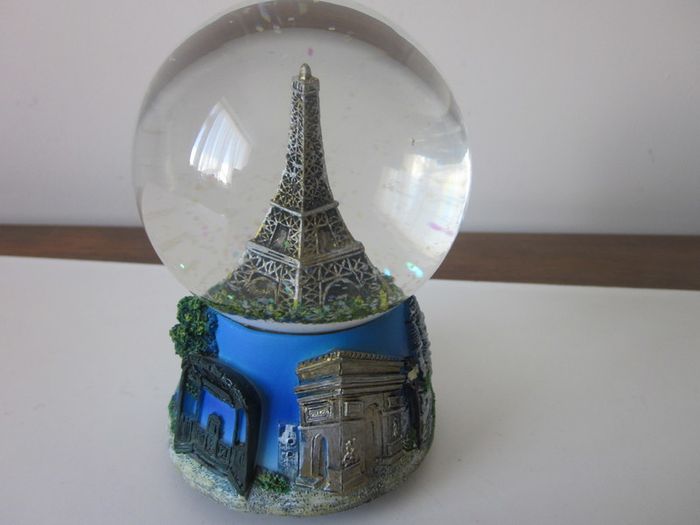 Vintage Musicial Snow Globe Eiffel Tower with Music  Love Story