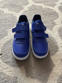 Boys casual runners