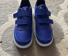 Boys casual runners