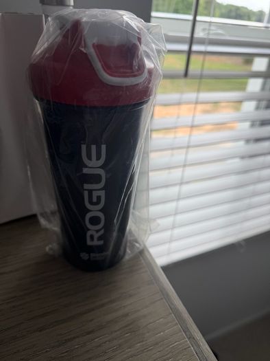 Rogue Shaker cup