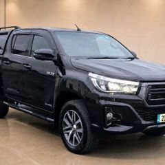 Toyota Hilux 2020 Invicible X