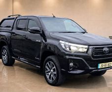 Toyota Hilux 2020 Invicible X