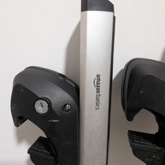 Roof Bars (Amazon Basics)