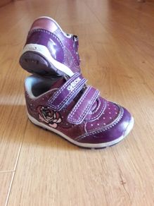 Geox Girl trainers size 4 1/2 - 21euro