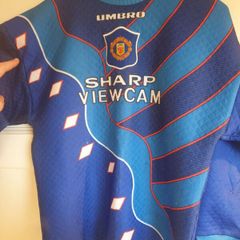 Vintage Manchester United 1995-1997 Large Boys Gk Goalkeeper Umbro Shirt