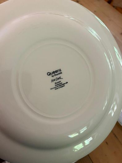 Dinner service set