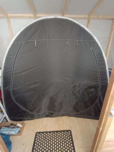 Bike tent