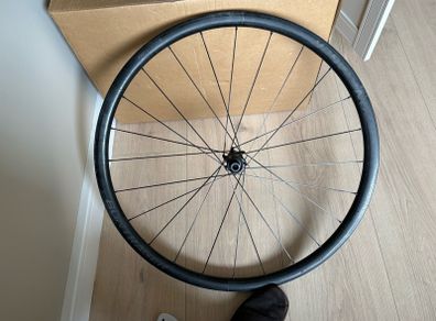 Bontrager Aeolus xxx2 disc rear wheel