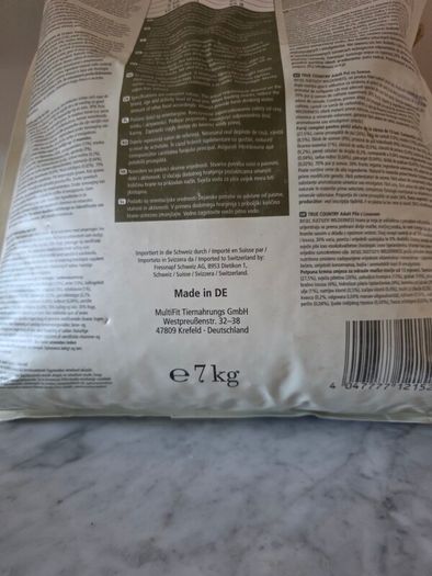 Unopened Wilderness Cat Food 7kg