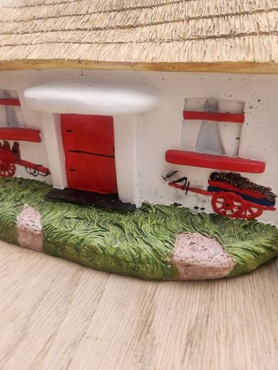 Thatched cottage 14 " x 9 "