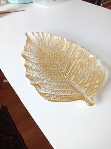 Large Glass Decorative Leaf Plate or Bowl