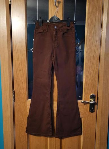 Brown stretchy flared jeans, Size XS / 6