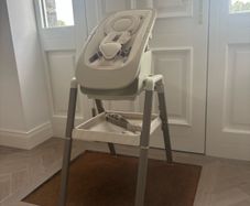 Tutti Bambini Nova Lite High Chair and Rocker Latte