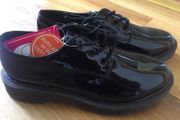 Girls Black Patent Shoes