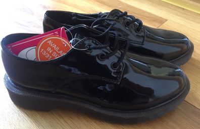 Girls Black Patent Shoes