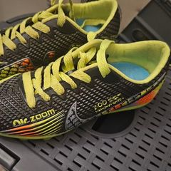football shoes for kids