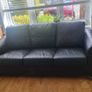 Black leather sofa - Free Image 2