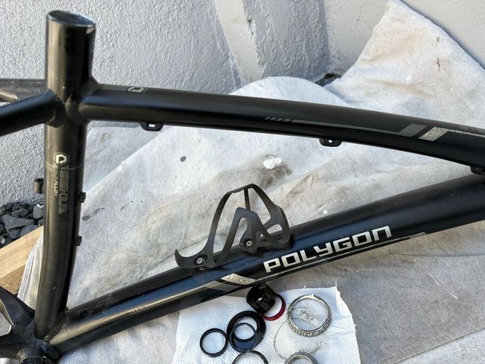 Polygon Siskiu bike frame