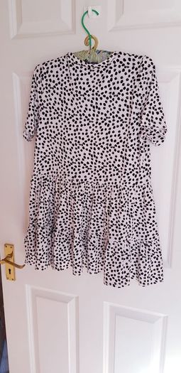 New Look Peplum Tshirt/Top - Size 8